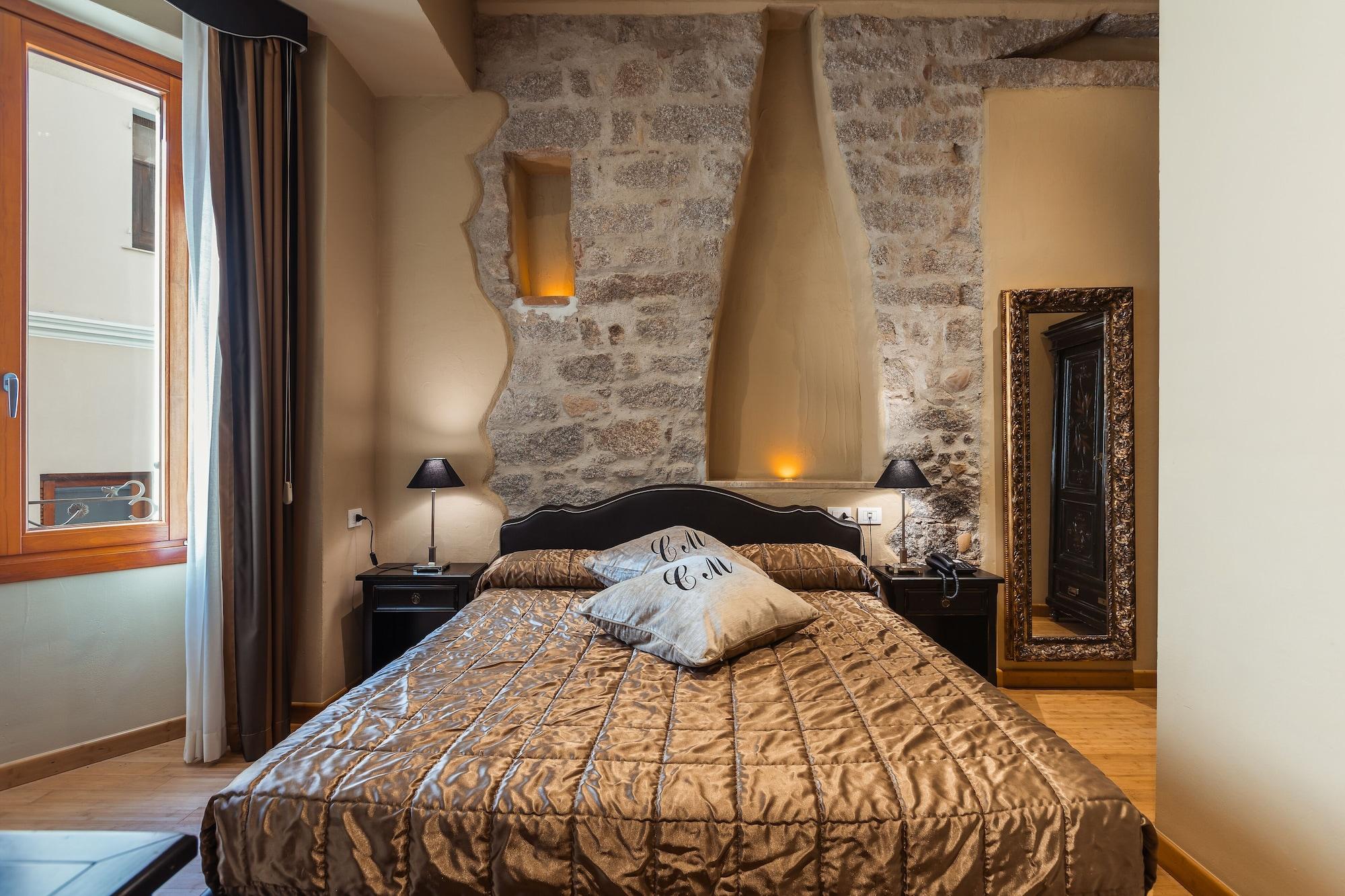 La Del Conte Mameli Hotel 4*